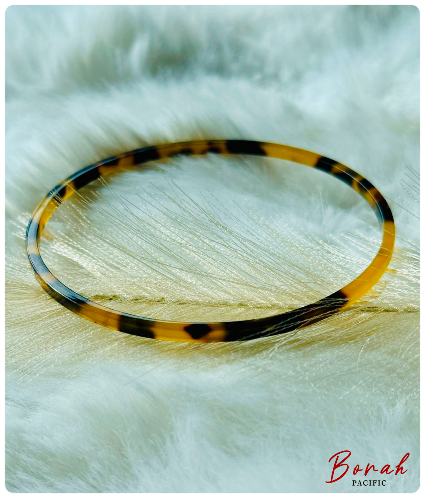 Le-LAUMEI Shell Bracelet (small)