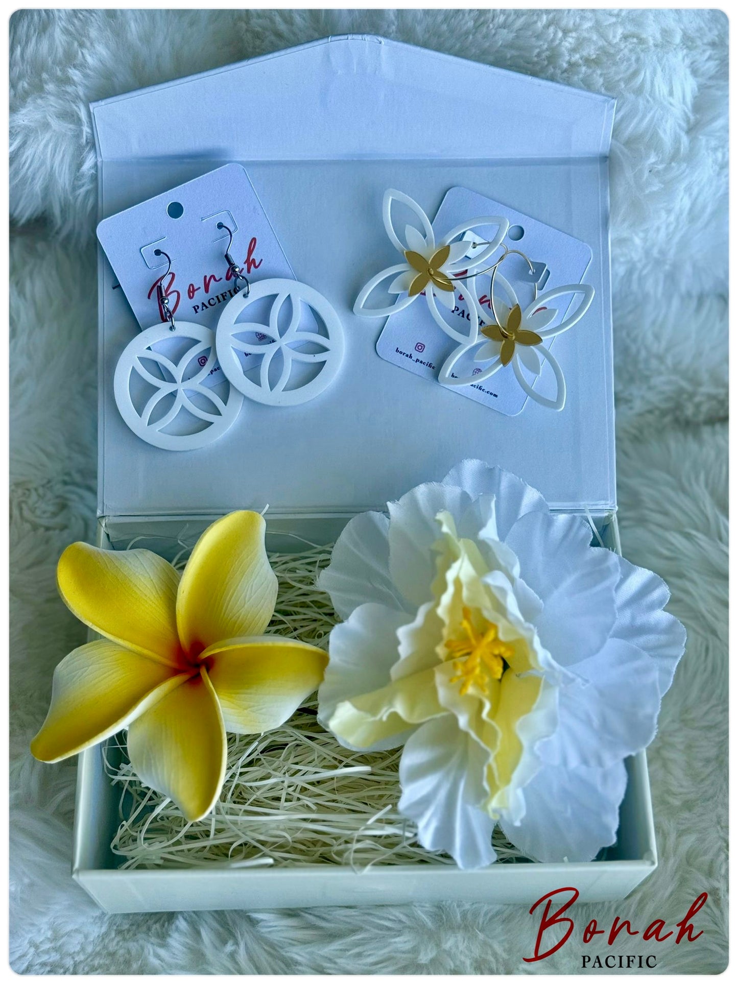 Medium Le-MEAALOFA GIFT SETS (white)